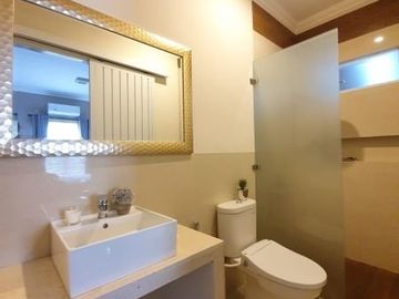 Rumah Lux 3Lt, Furnished, Cluster di Bukit Cinere, Gandul