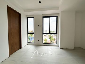 HERMOSO PENTHOUSE EN COLOMOS PROVIDENCIA