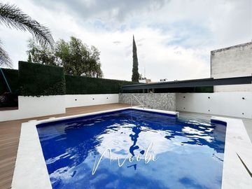 HERMOSO PENTHOUSE EN COLOMOS PROVIDENCIA