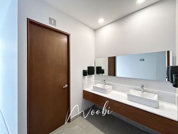 HERMOSO PENTHOUSE EN COLOMOS PROVIDENCIA
