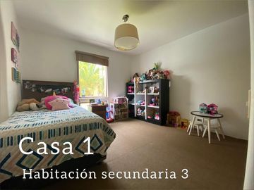 Condominio De 2 Casas Gemelas En Venta, En La Encantada. Chorrillos