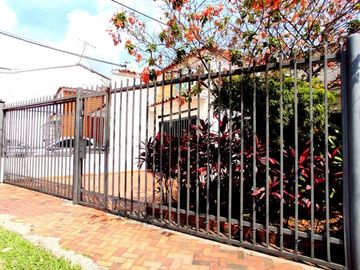 casa en venta en templete. Cod V15682