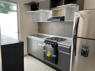 CASAS CON ALBERCA, A 8 MIN DEL CENTRO DE YAUTEPEC, MORELOS