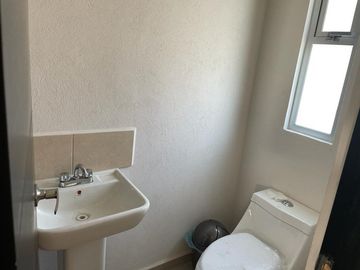 CASAS CON ALBERCA, A 8 MIN DEL CENTRO DE YAUTEPEC, MORELOS