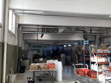 Excelente industria/deposito de 990 m2 cubiertos en 3 ptas. Villa Lynch Se vende con renta CALZADA