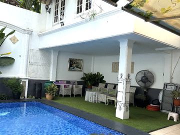 DIJUAL RUMAH MEWAH DI PONDOK INDAH LOKASI ASRI DAN NYAMAN