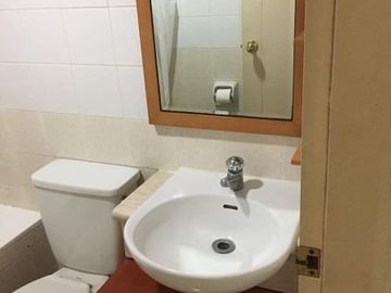 Dijual Apartemen Batavia-Benhill Unit Full Furnish siap Huni!