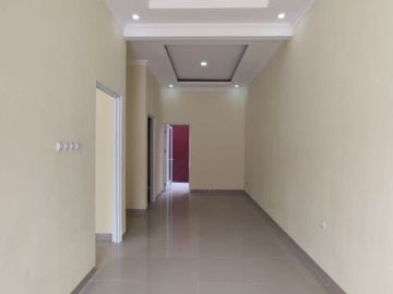 Rumah minimalis strategis, free biaya termasuk asuransi jiwa
