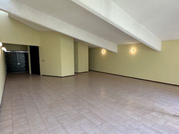LOCAL O BODEGA EN VENTA COL. TECNOLOGICO