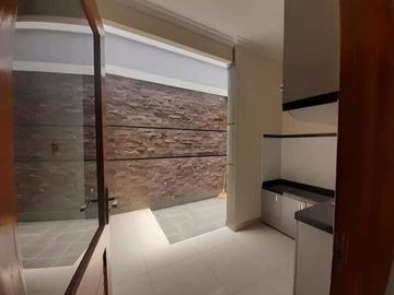 Rumah Cantik di Cihanjuang Cimahi