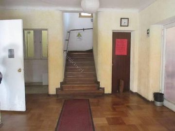 Dos enormes casas, más oficina en  esquina, Ñuñoa