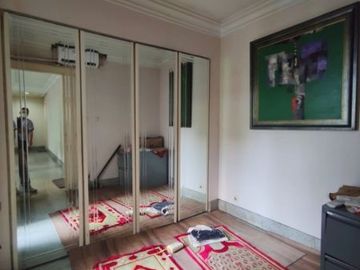 DIJUAL RUMAH / KANTOR di Jl KYAI MAJA, KEBAYORAN BARU, JAKSEL