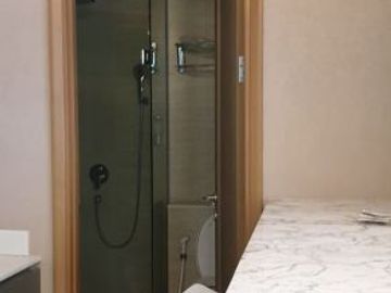 Disewakan Apartemen Taman Anggrek Residences, 1BR Furnish