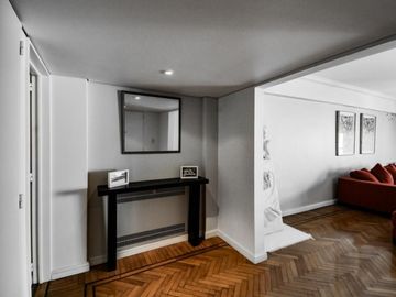 VENTA PISO 4 AMB. CON DEPENDENCIAS EN RECOLETA