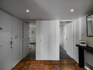 VENTA PISO 4 AMB. CON DEPENDENCIAS EN RECOLETA