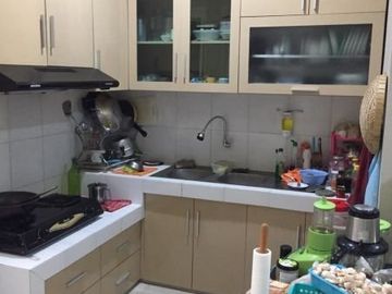 Rumah mewah asri SEMI FURNISH di Banyumanik