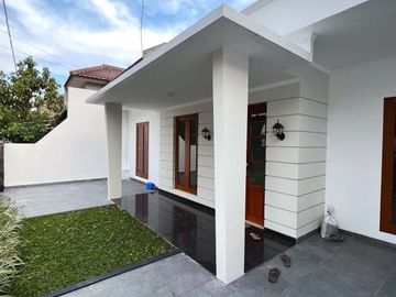 Rumah Antik Di Area Turangga Buah Batu Full Renovasi Bandung
