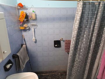 Casa para 2 Familias en venta en Villa Luzuriaga