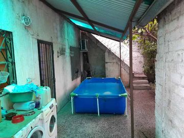 Casa para 2 Familias en venta en Villa Luzuriaga