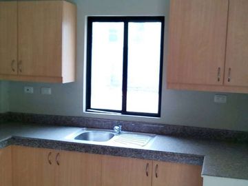 SE VENDE CASA EN Urbanización Privada Veranda, Autopista Terminal Terrestre Pascuales
