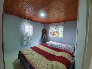 SE VENDE FINCA PRODUCTIVA VEREDA ENTRE FILANDIA - QUIMBAYA