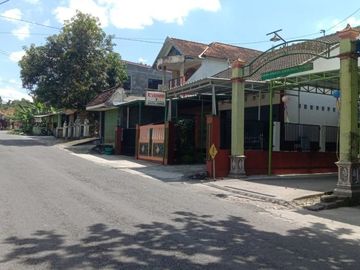 Pekarangan SHM, Area Kampus II UKDW, 100 Jt-an