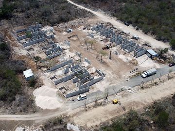 LENORA, PRIVADA RESIDENCIAL EN TEMOZON NORTE, 14 CASAS DE LUJO.