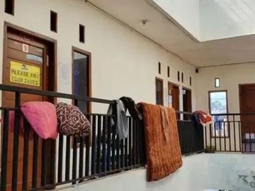 15 Bedroom House for sale