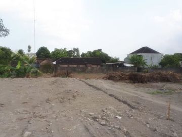 RUMAH DI PRAMBANAN KONSEP KLASIK MULAI 194JUTA AJA