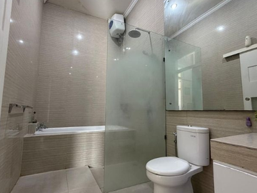 VILLA 2 LANTAI TAMAN BARUNA JIMBARAN BADUNG