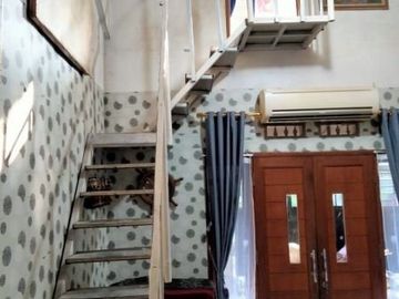 RUMAH SEKUNDER DI CIKARANG
