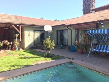 Casa en Venta en Los Castaños