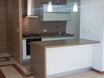 VENDO APARTAMENTO. Cod V9257