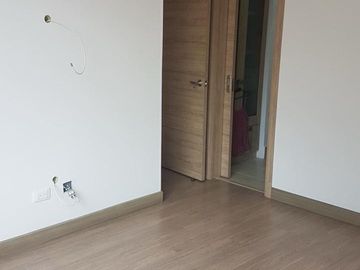 VENDO APARTAMENTO. Cod V9257