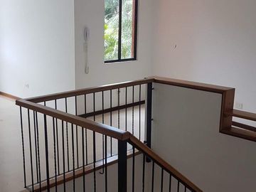 VENDO APARTAMENTO. Cod V9257