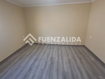Casa en venta de 3 dorm. en Independencia