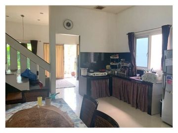 RUMAH LOKASI DI KAWASAN CINERE DEPOK