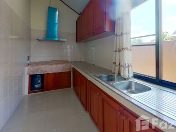 Vintage Teak Wood Home in World Club Land