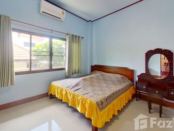 Vintage Teak Wood Home in World Club Land