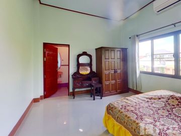 Vintage Teak Wood Home in World Club Land