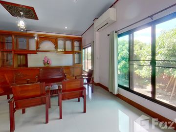 Vintage Teak Wood Home in World Club Land