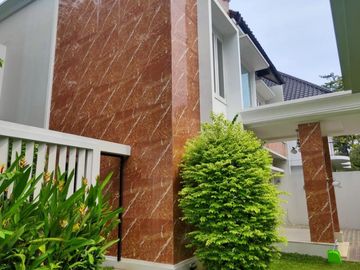 Rumah Mewah Bintaro Hoek Jakarta Selatan Strategis