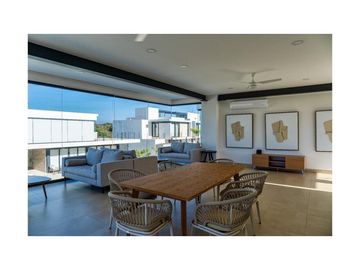 Departamento en Venta en Puerto Vallarta, 4 Recámara, 4 Baños