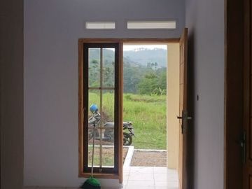 Rumah New Minimalis Asri dan Nyaman Murah di Nagreg 8 Menit ke RM Darmaga Sunda Resto Harga 195 jt Murah !!