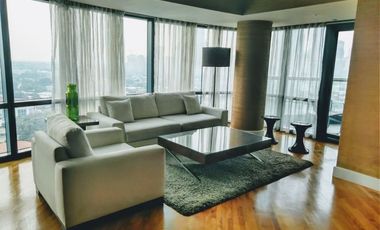 Condominium 2BR Condo for Sale in Hidalgo Place Tower West Block Rockwell Center Makati