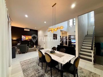 RUMAH MODERN SIAP HUNI SEMI KOMPLEK SHM