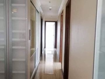 For SALE 3BR UNIT / Park West Tower BGC, Taguig