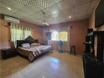 Se Vende Casa en Campestre con 10250mt2 de Terreno