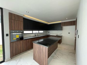 Casa En Venta Zona Azul Parque Sao Paulo, lomas
