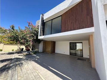 Casa En Venta Zona Azul Parque Sao Paulo, lomas